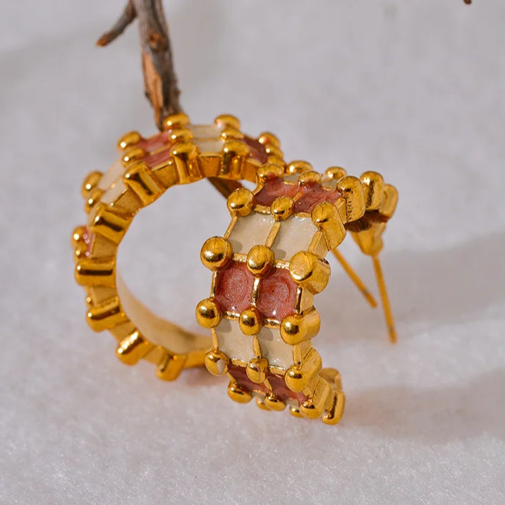 Geometric Edge C Earrings
