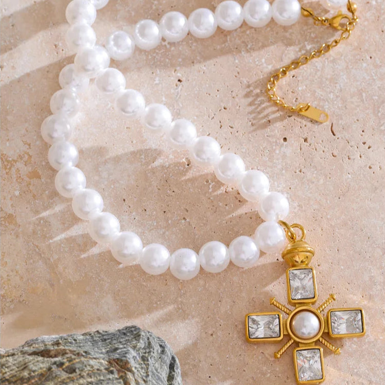 Chapel Pearl