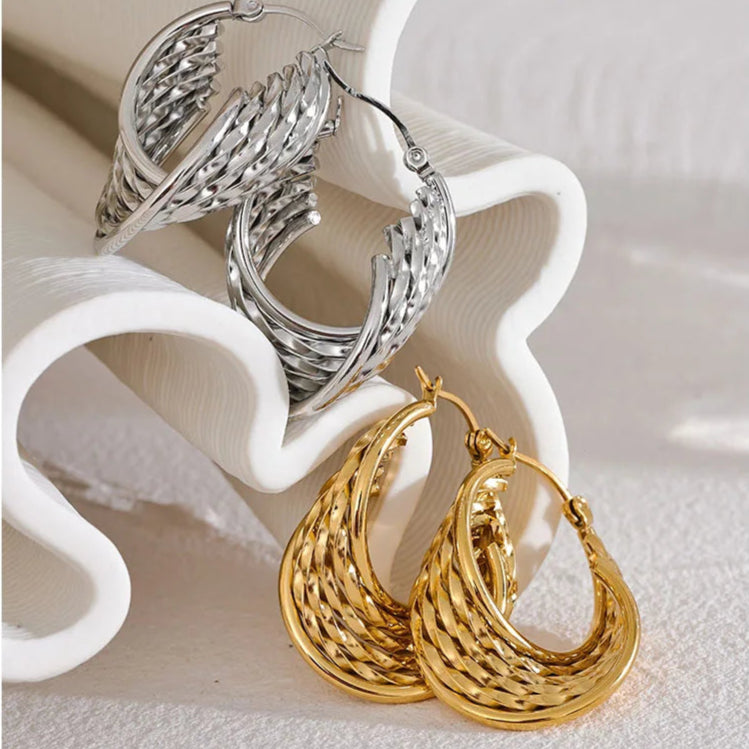 Twist Voltage Hoops