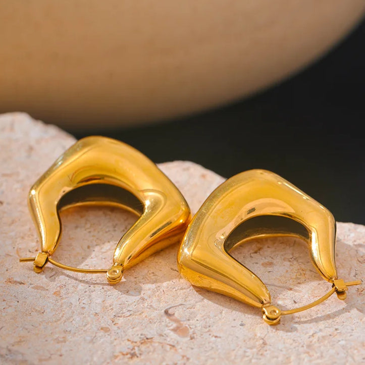 Stellar Halo Hoops