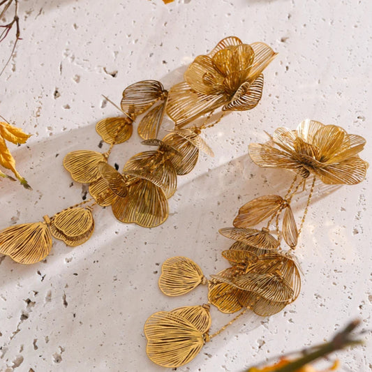Elegant Tassels of the Twenties