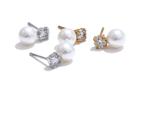 Mia's Korean Pearl Allure Earrings