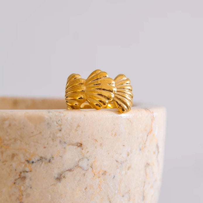 Adjustable Seashell Wave Ring