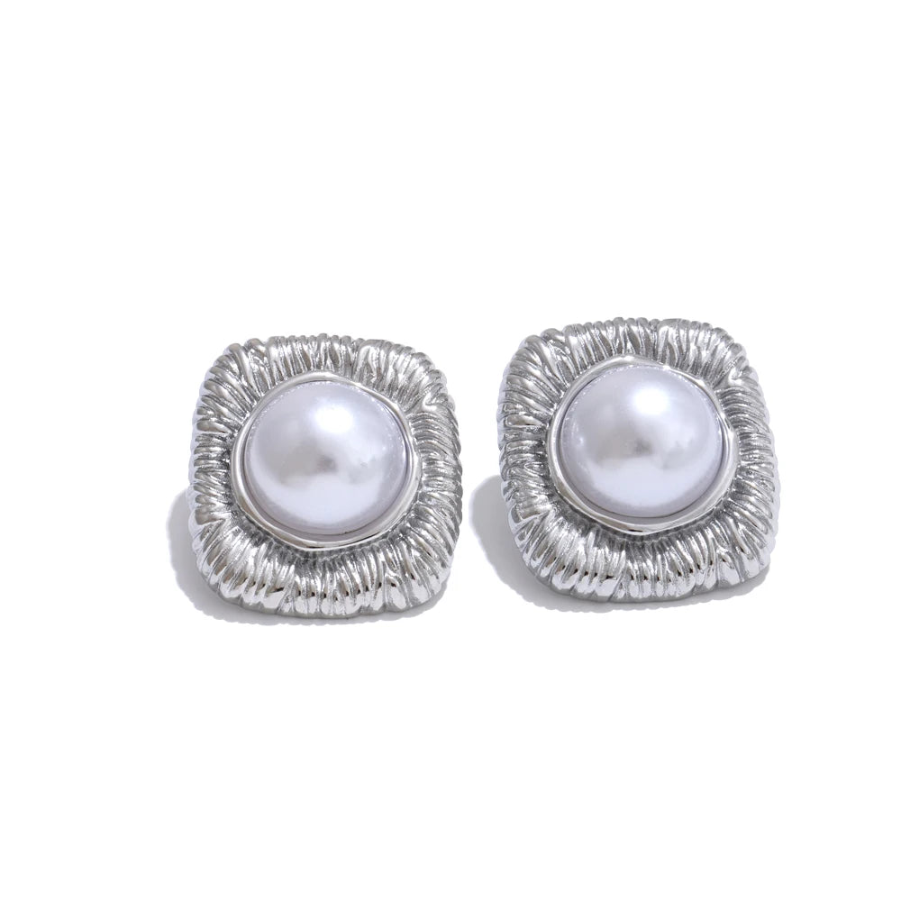 Vintage Pearls Square Stud Earrings