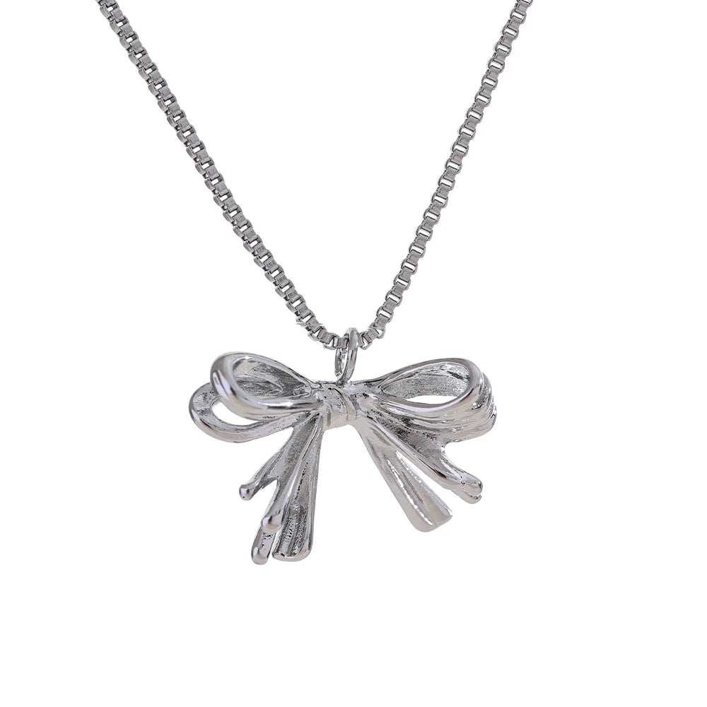 Bow knot Small Pendant Necklace