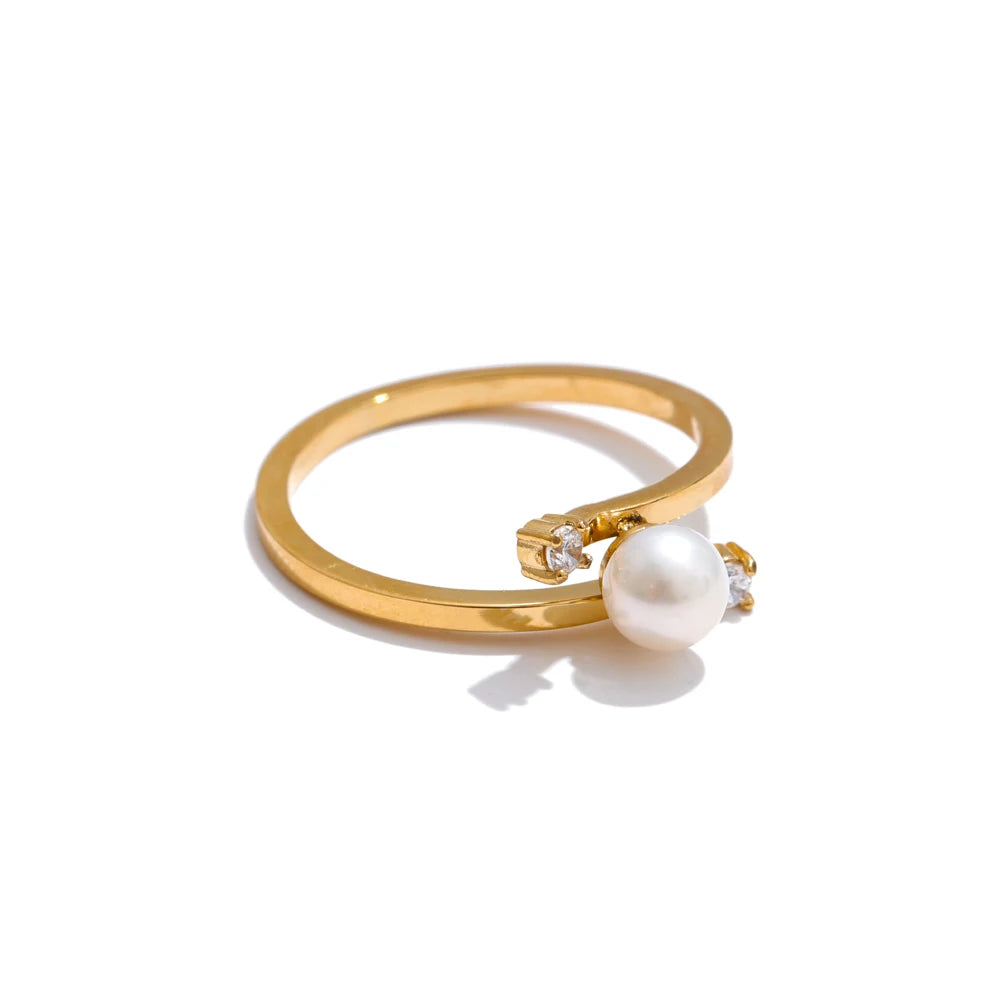 Classic Beauty Pearl Ring